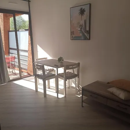 Magnifique Bord De Numero 88 *